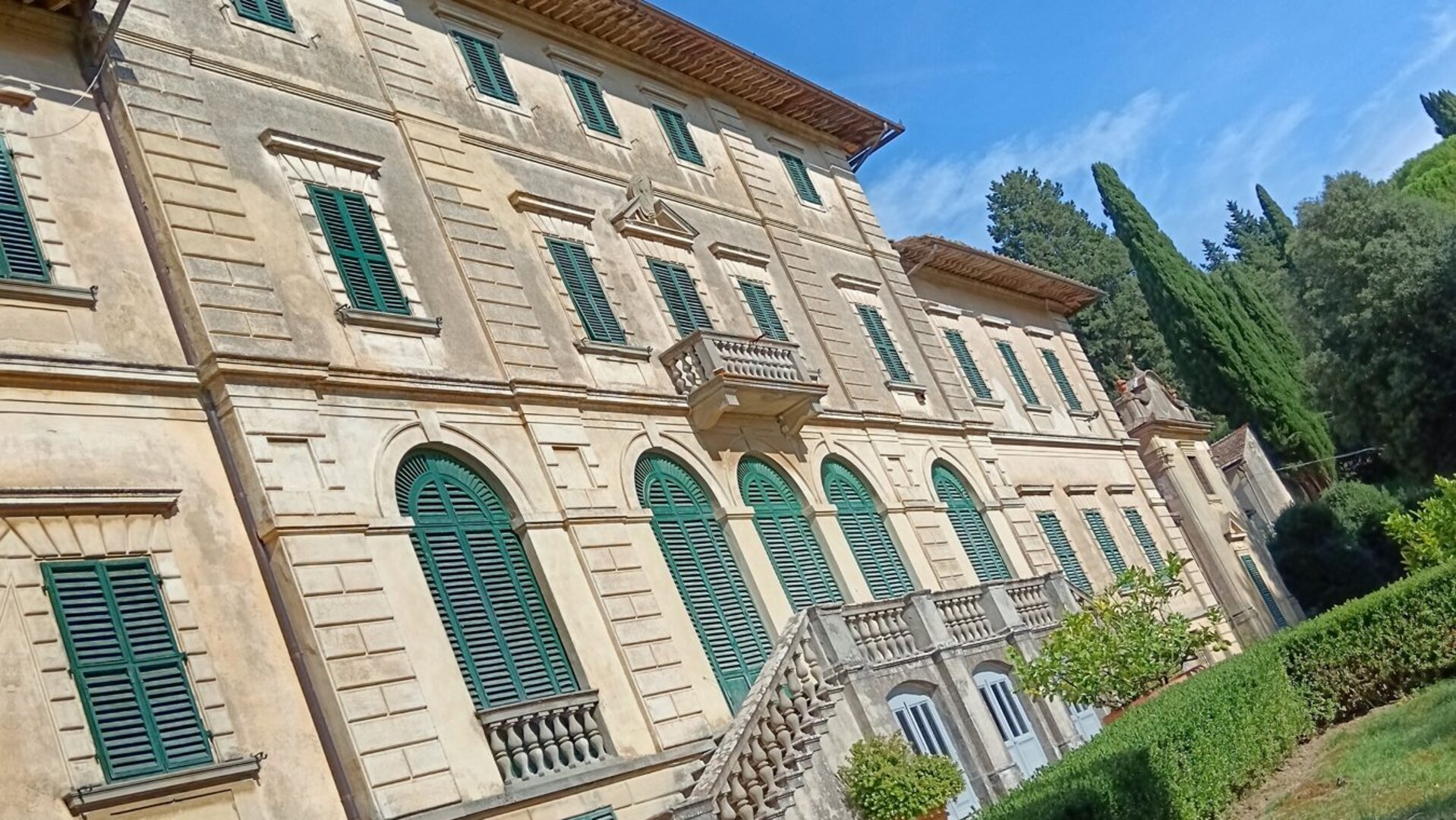 Villa Gondi, a historic villa and wine estate in Chianti Rufina, with its stone steps and box hedges